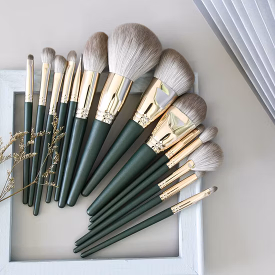 3-in-1-Make-up-Werkzeug, Jade-Gesichtsroller, Gesichtsreinigungsbürste, ölabsorbierendes Papier, Beauty-Geschenkset